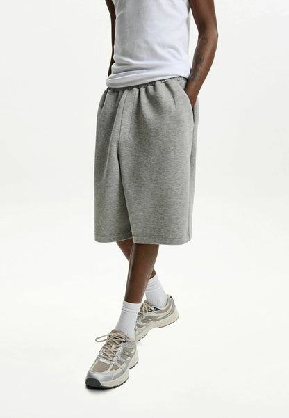 gray jogging shorts